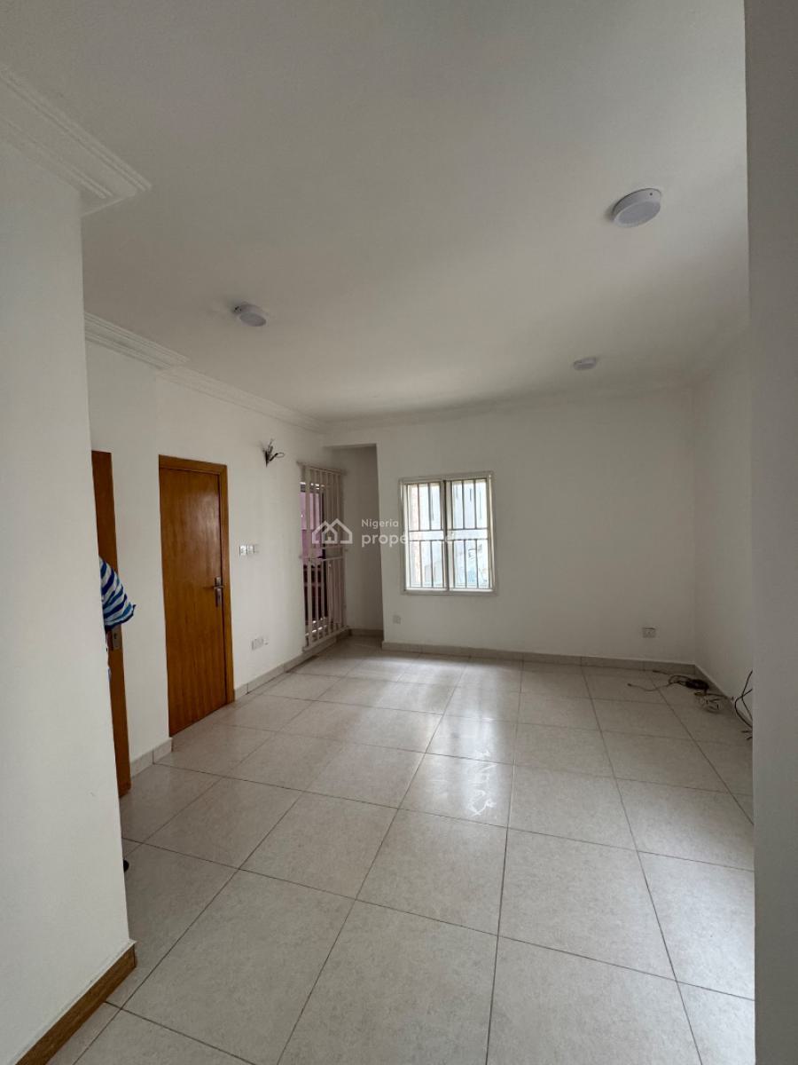4 𝐁𝐄𝐃𝐑𝐎𝐎𝐌 𝐒𝐄𝐌𝐈 𝐃𝐄𝐓𝐀𝐂𝐇𝐄𝐃 𝐃𝐔𝐏𝐋𝐄𝐗, Ikoyi, Lagos, Ikoyi, Lagos, Semi-detached Duplex for Rent