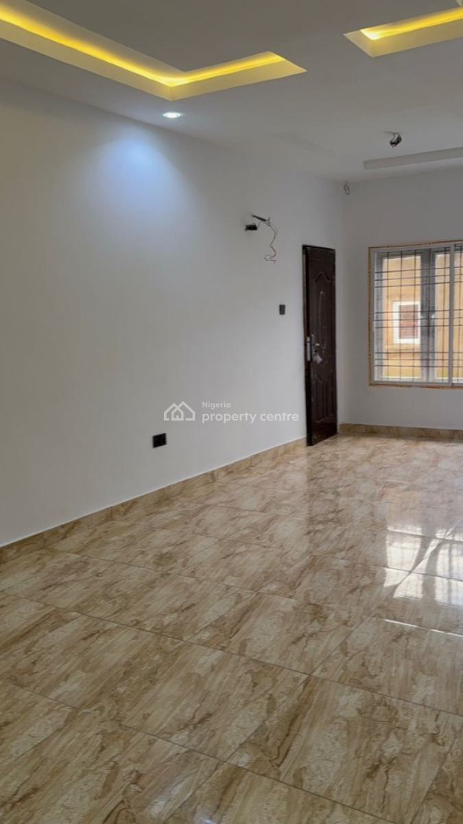 Neatly Built 3 Bedroom Flat  Lifecamp, Lifecamp, Life Camp, Abuja, Flat / Apartment for Rent