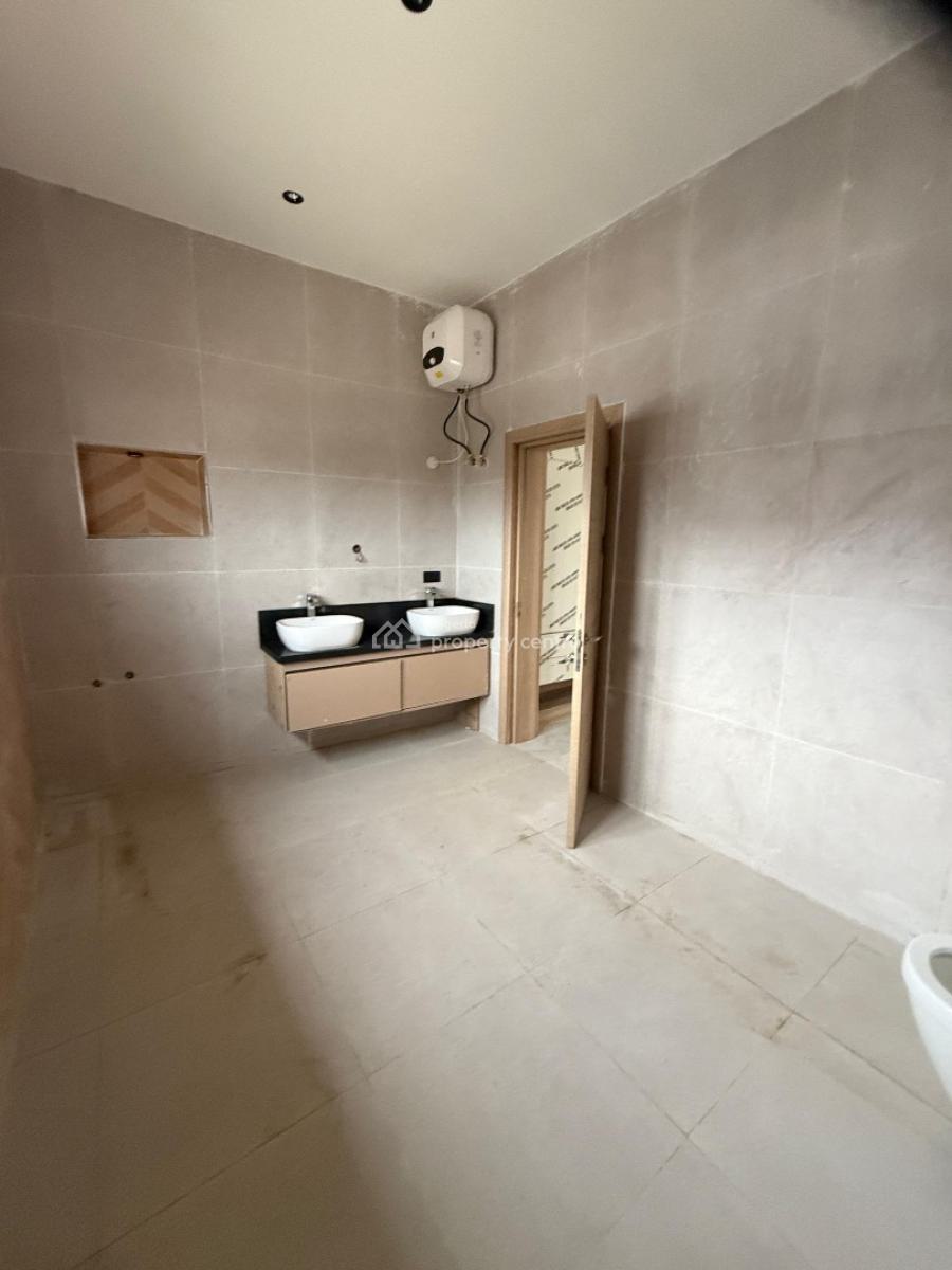 4bedroom Tarrece Duplex with Bq, Jabi Tarred Road, Jabi, Abuja, Terraced Duplex for Sale