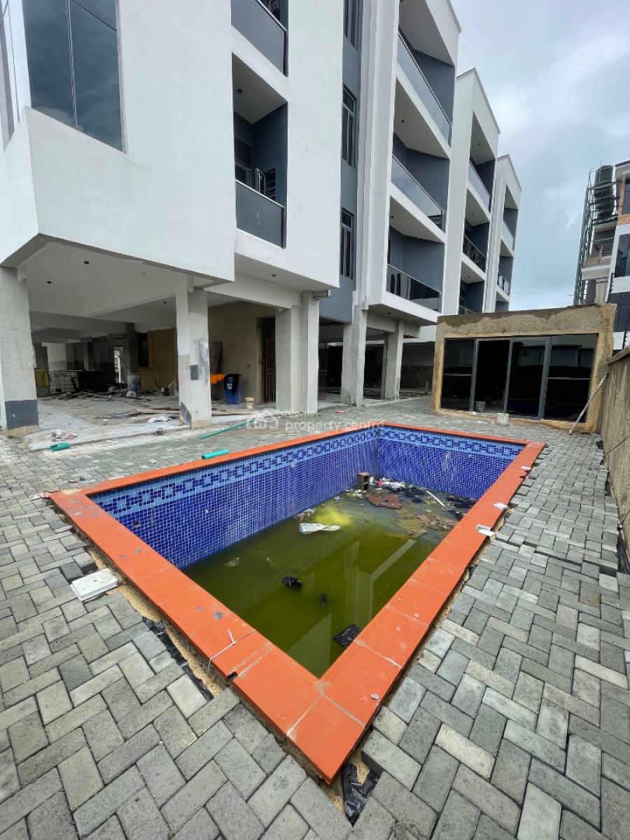 2 Bedroom Apartment with Swimming Pool & Gym, 2nd Toll Gate, Opposite Chevron, Lekki Phase 2, Lekki, Lagos, Flat / Apartment for Sale