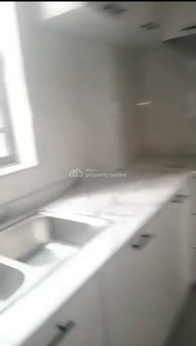 New 6 Units of 3 Bedroom Flats Ensuite and Has Visitors Toilet, Surulere, Lagos, Flat / Apartment for Sale