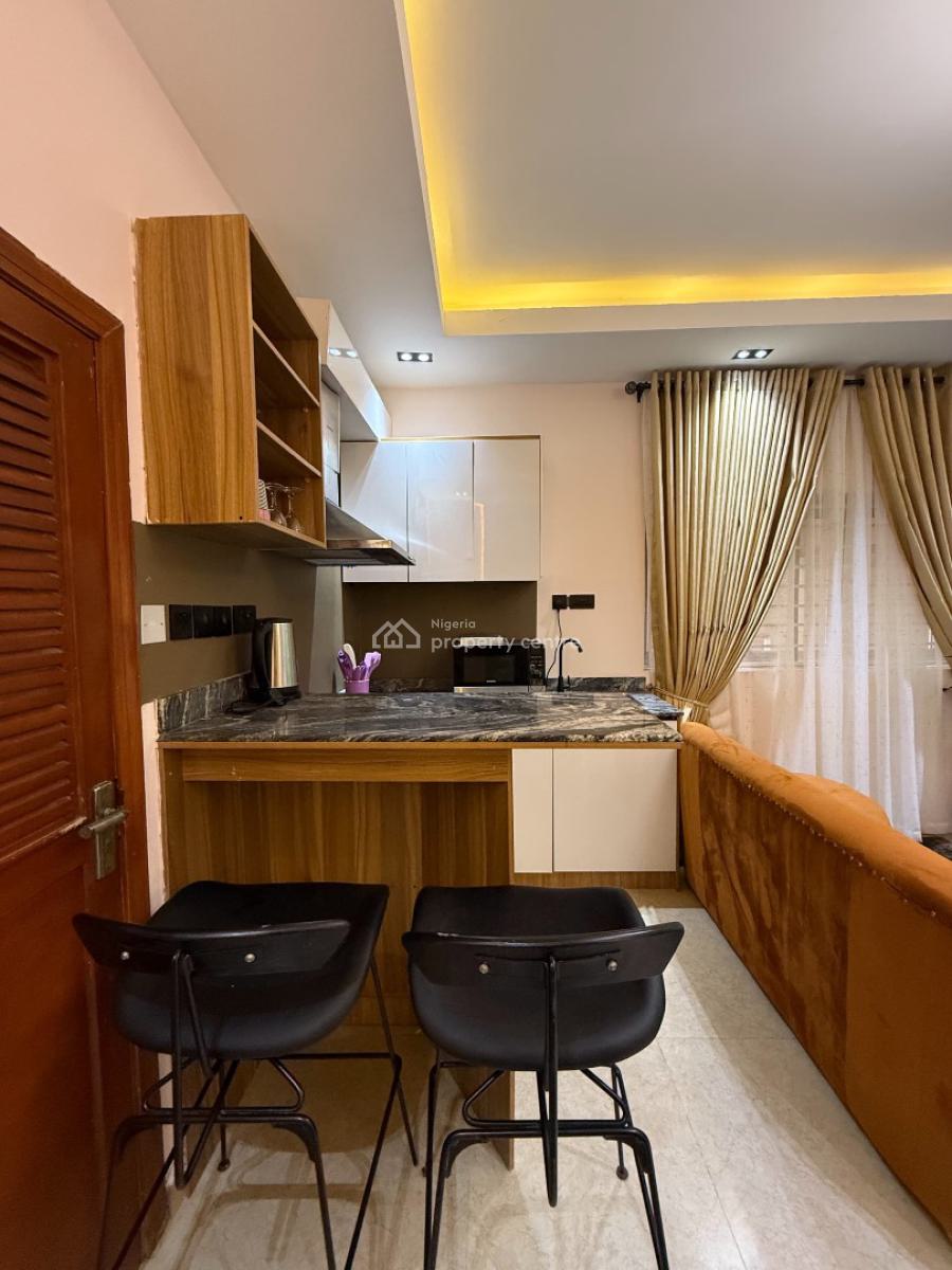 *new in!!!!*  Luxury, Affordable and Compact 1bedroom Apartment, Off Admiralty, Lekki Phase 1, Lekki, Lagos, Flat / Apartment Short Let