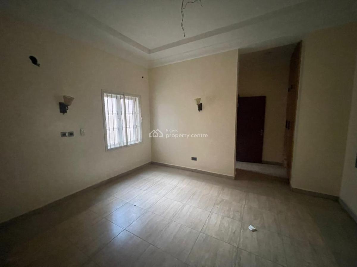 Luxury Five Bedrooms Semi Detached Duplex with Bq, Durumi, Abuja, Semi-detached Duplex for Rent