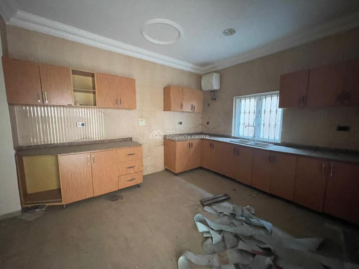Luxury Five Bedrooms Semi Detached Duplex with Bq, Durumi, Abuja, Semi-detached Duplex for Rent