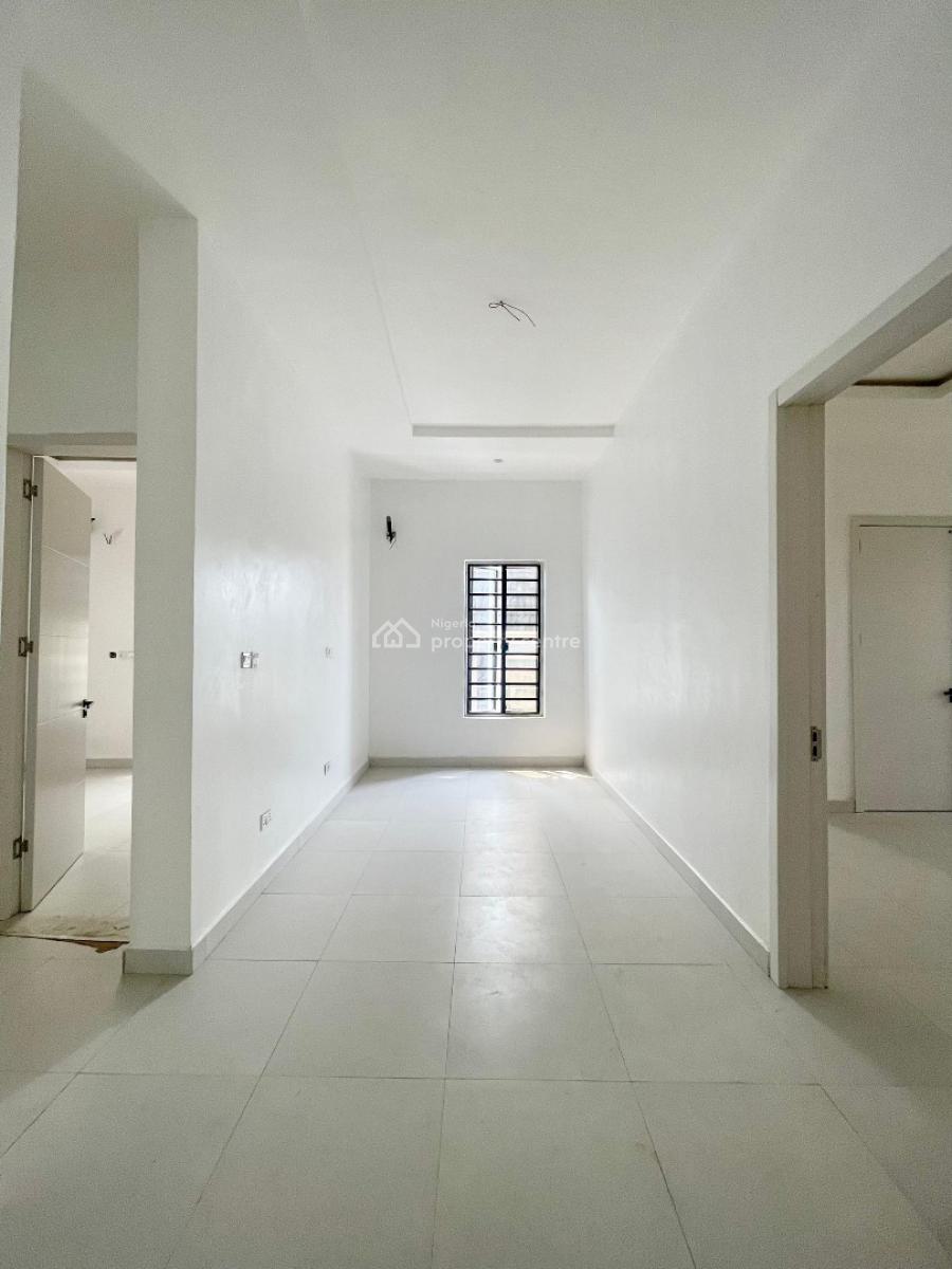 Decently Finished 5 Bed Detached Home with Bq, Happyland Estate, Ajah, Lagos, Detached Duplex for Sale