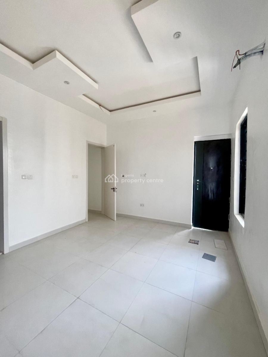 Decently Finished 5 Bed Detached Home with Bq, Happyland Estate, Ajah, Lagos, Detached Duplex for Sale