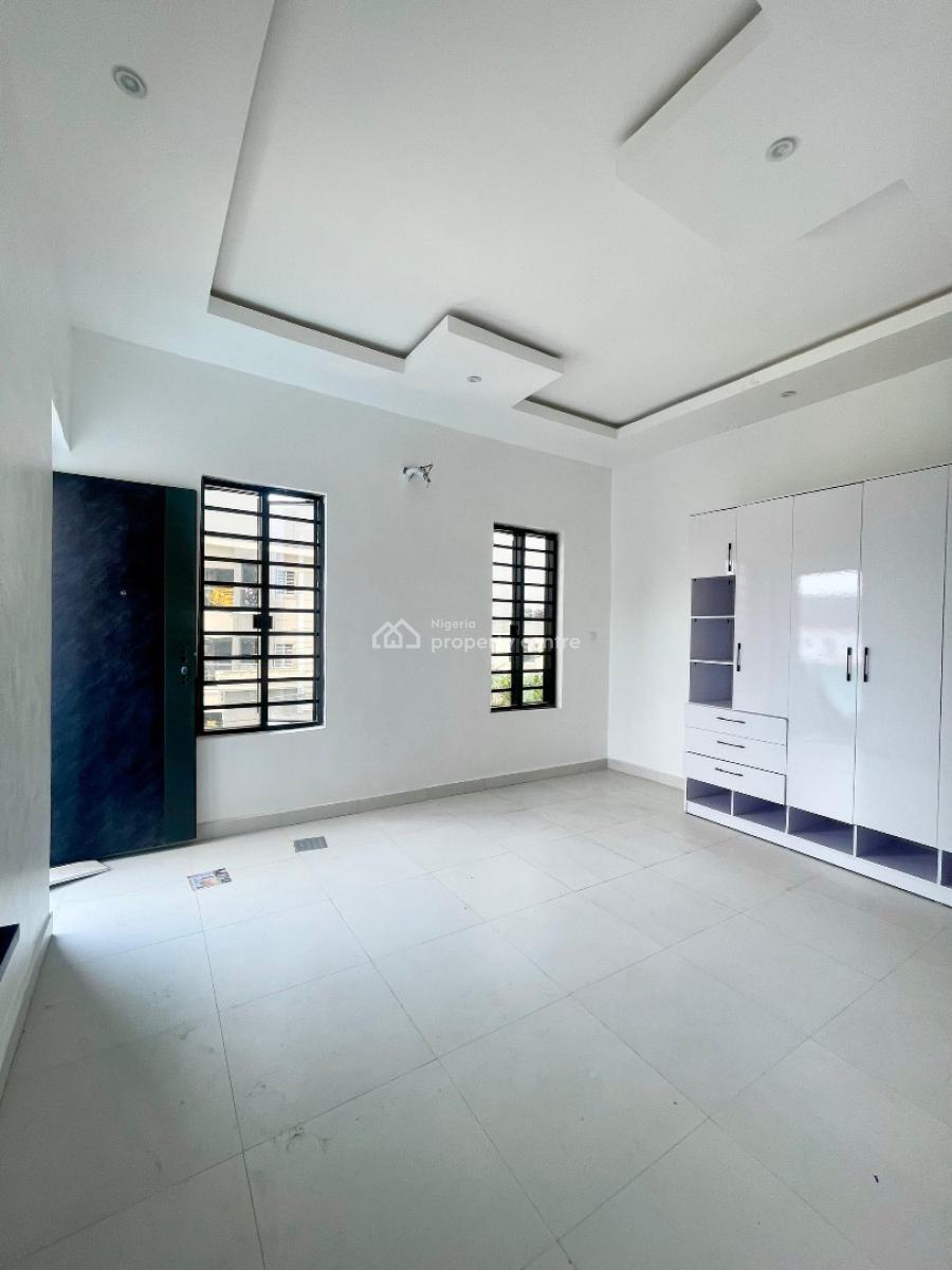Decently Finished 5 Bed Detached Home with Bq, Happyland Estate, Ajah, Lagos, Detached Duplex for Sale