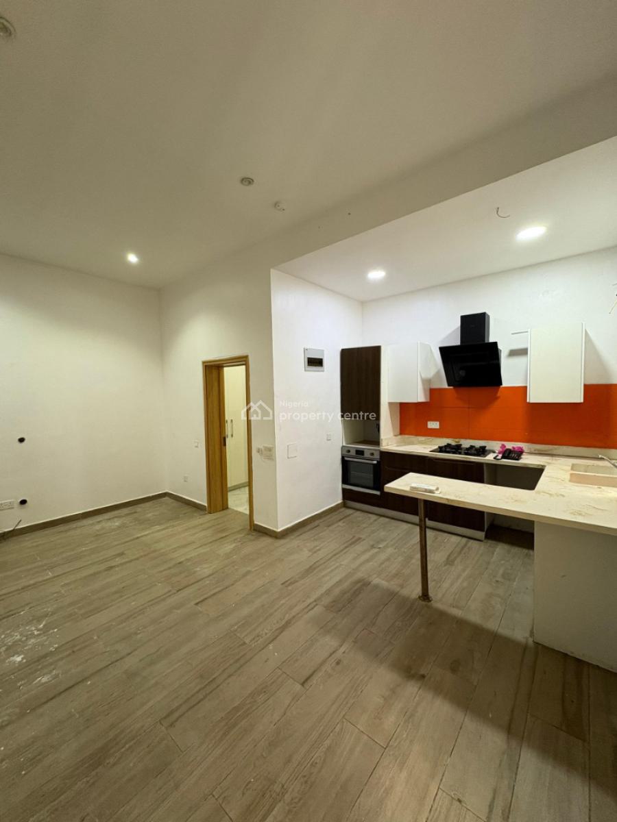 Cozy 1-bedroom Apartment with Balcony & More!, Lekki Phase 1, Lekki, Lagos, Flat / Apartment for Rent