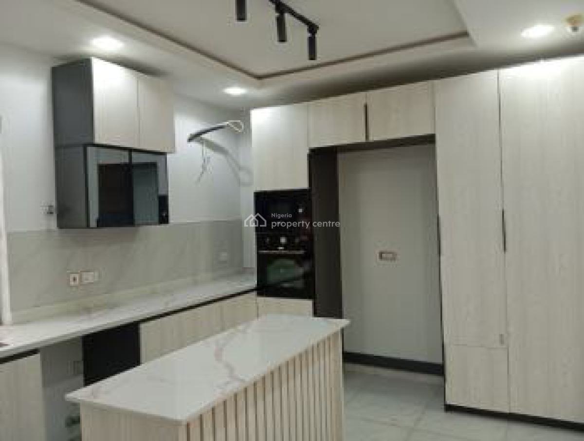 Aesthetically Built  Smart Four (4) Bedroom Penthouse Apartment, Off Issac John Street, Ikeja Gra, Ikeja, Lagos, Flat / Apartment for Sale