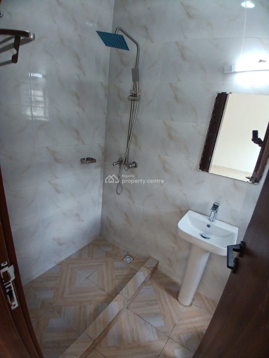 Brand New 5 Bedroom Terrace Duplex with 1room Bq, Galadimawa District Abuja, Galadimawa, Abuja, Terraced Duplex for Sale