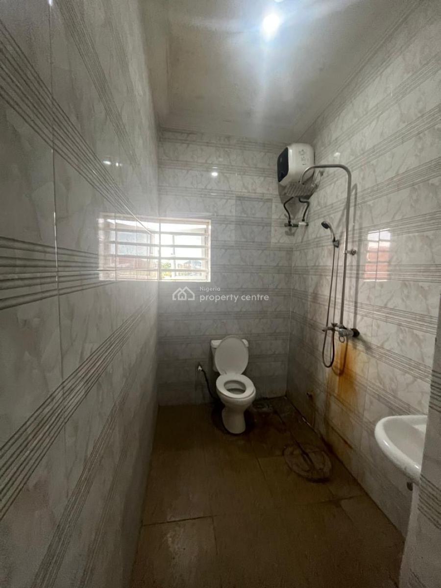 Luxurious Mini Flat (close to The Roundabout, Ajaxbell Axis, Ogombo, Ajah, Lagos, Mini Flat (room and Parlour) for Rent