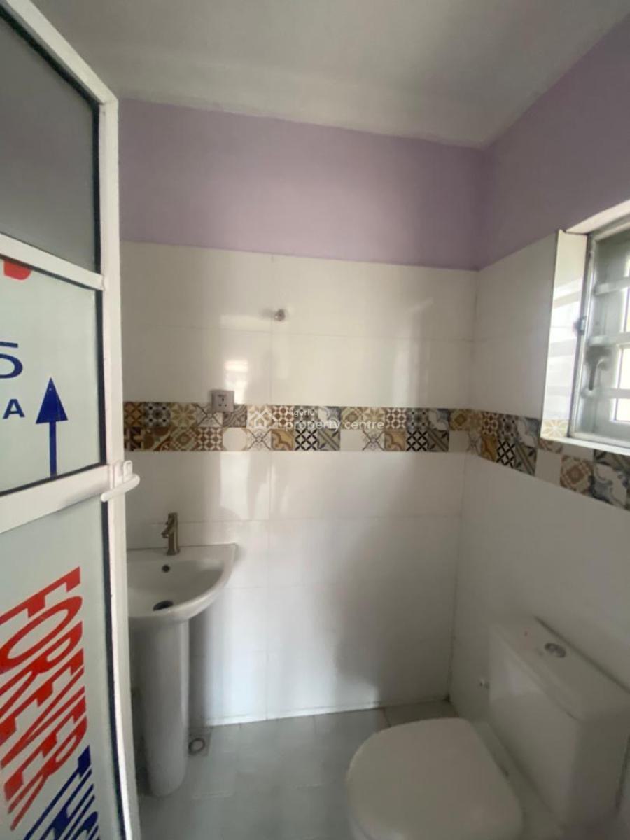 Brand New 2 Bedroom with Modern Fittings, Alashela Royal Estate, Ogombo, Ajah, Lagos, Flat / Apartment for Rent