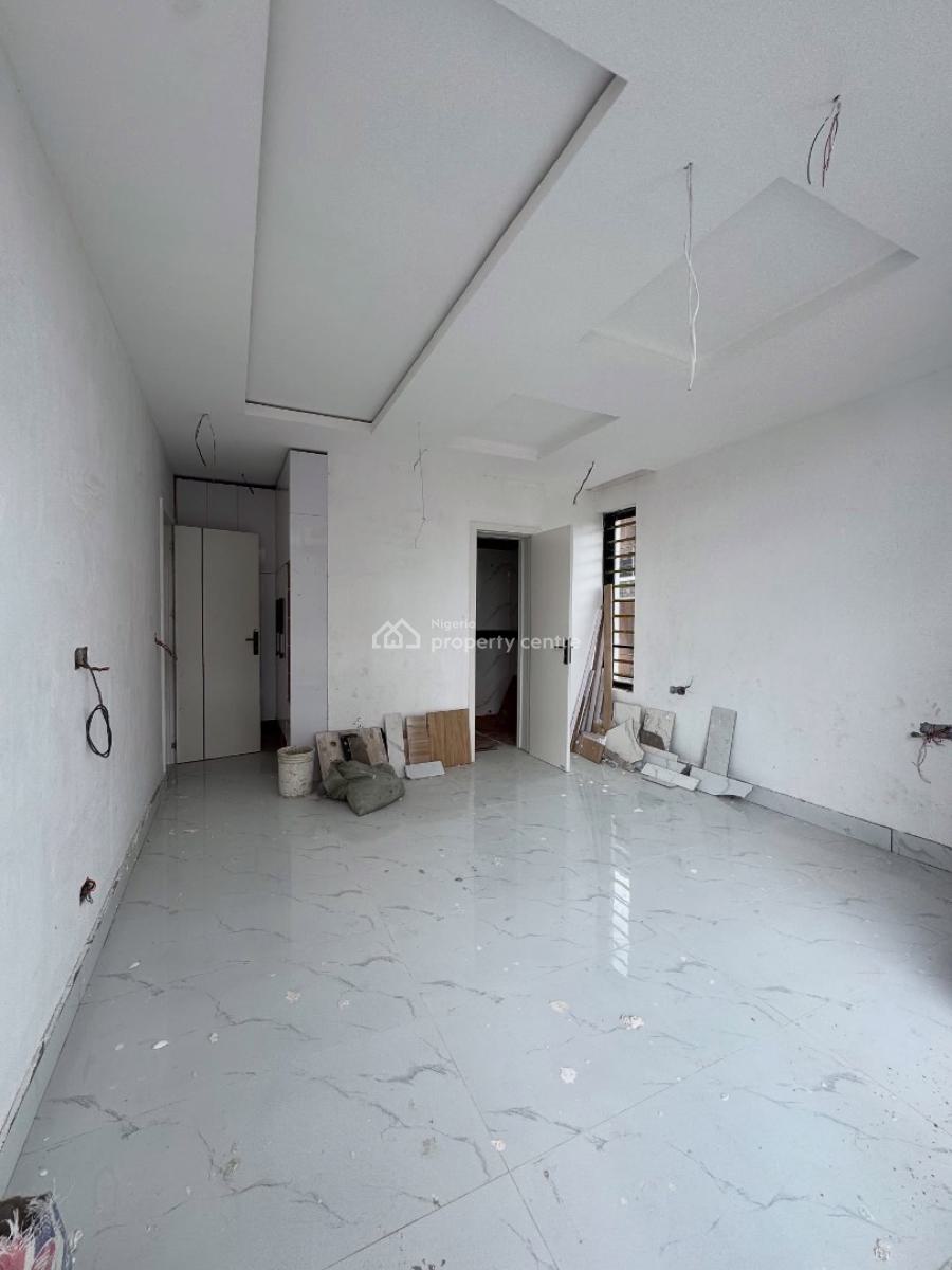 Luxury 2 Bedroom Apartment with Swimming Pool and Bq, Lekki Phase 1, Lekki Phase 1, Lekki, Lagos, Block of Flats for Sale