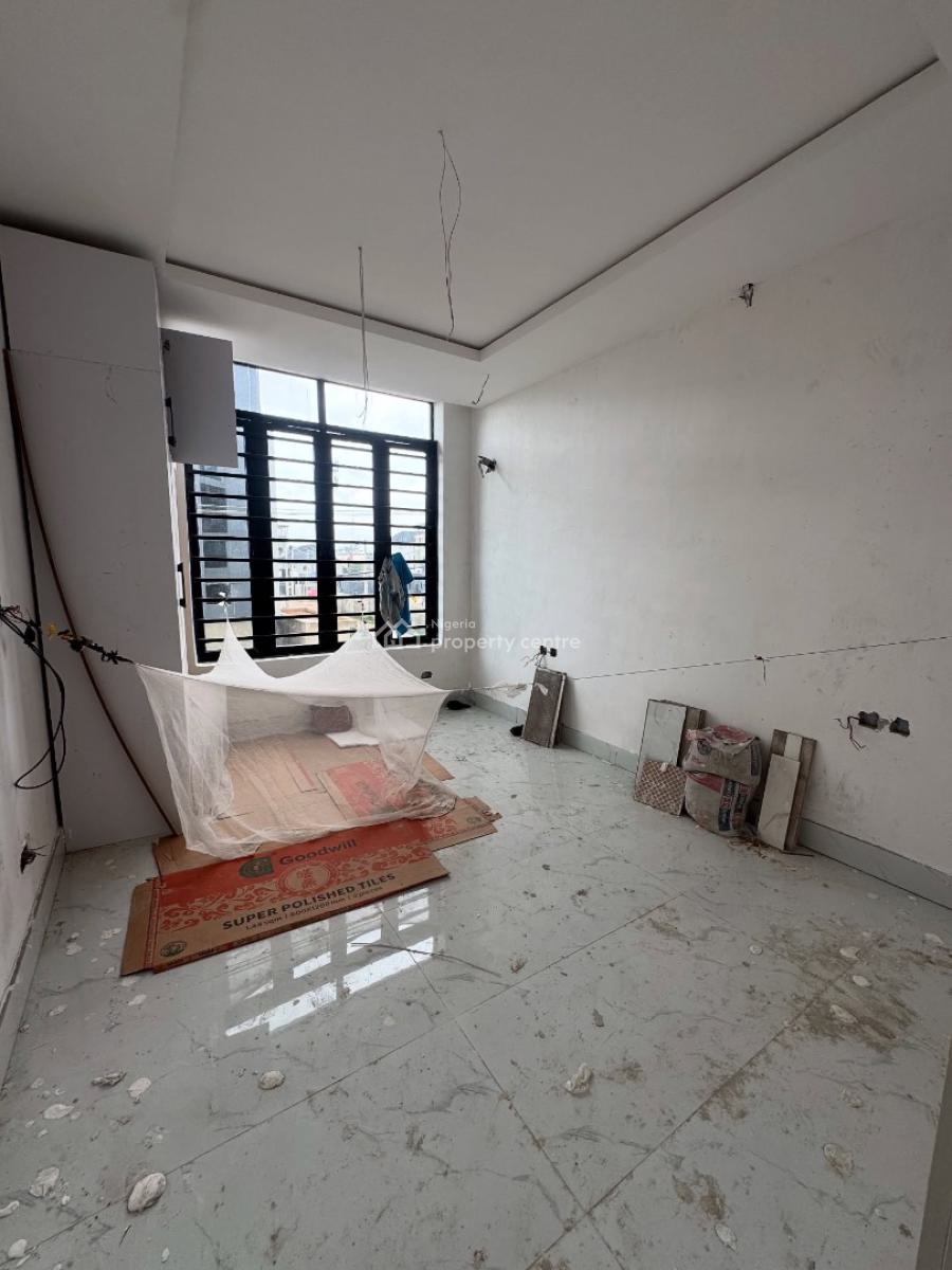 Luxury 2 Bedroom Apartment with Swimming Pool and Bq, Lekki Phase 1, Lekki Phase 1, Lekki, Lagos, Block of Flats for Sale