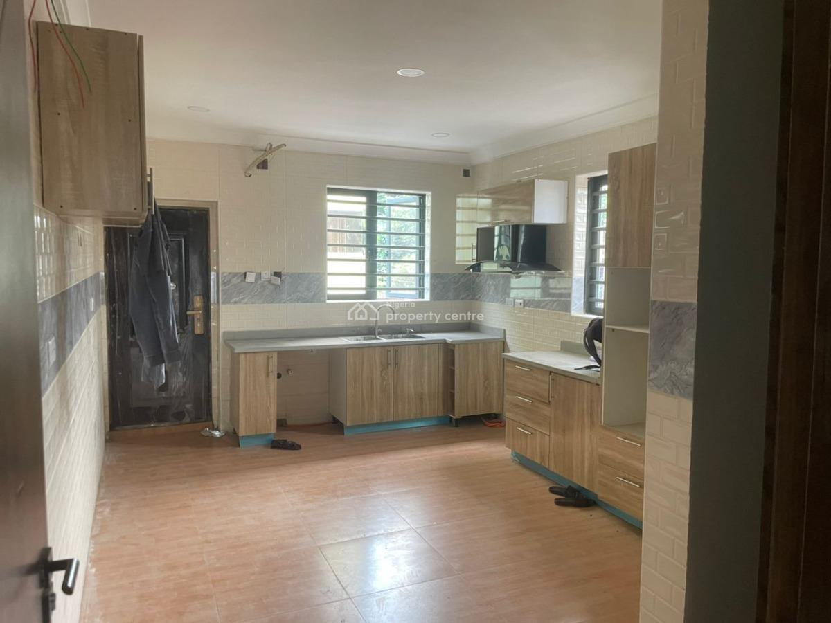 Brand New  4 Bedroom Terrace Duplex with 2 Rooms Boys Quarter, Shonibare Estate Maryland Lagos, Maryland, Lagos, Terraced Duplex for Sale