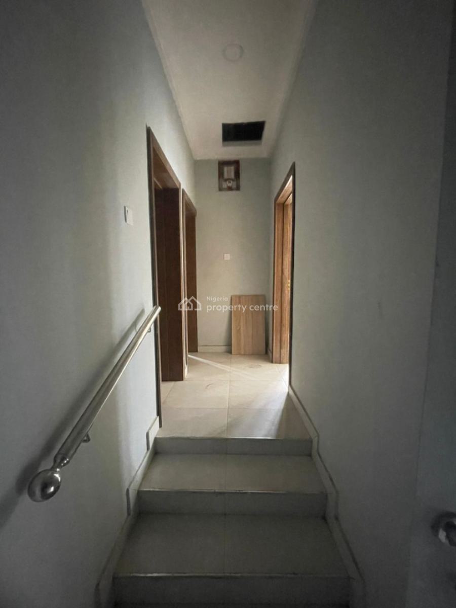 Brand New  4 Bedroom Terrace Duplex with 2 Rooms Boys Quarter, Shonibare Estate Maryland Lagos, Maryland, Lagos, Terraced Duplex for Sale