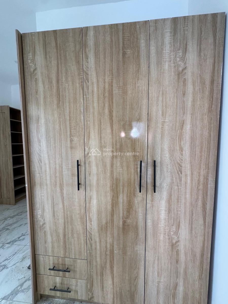Luxury 2/3 Bedroom Apartment with a Swimming Pool, Gym House, Luxury Apartment with Swimming Pool & Gym Ideal for Shortlet & Rental, Lekki, Lagos, Flat / Apartment for Sale