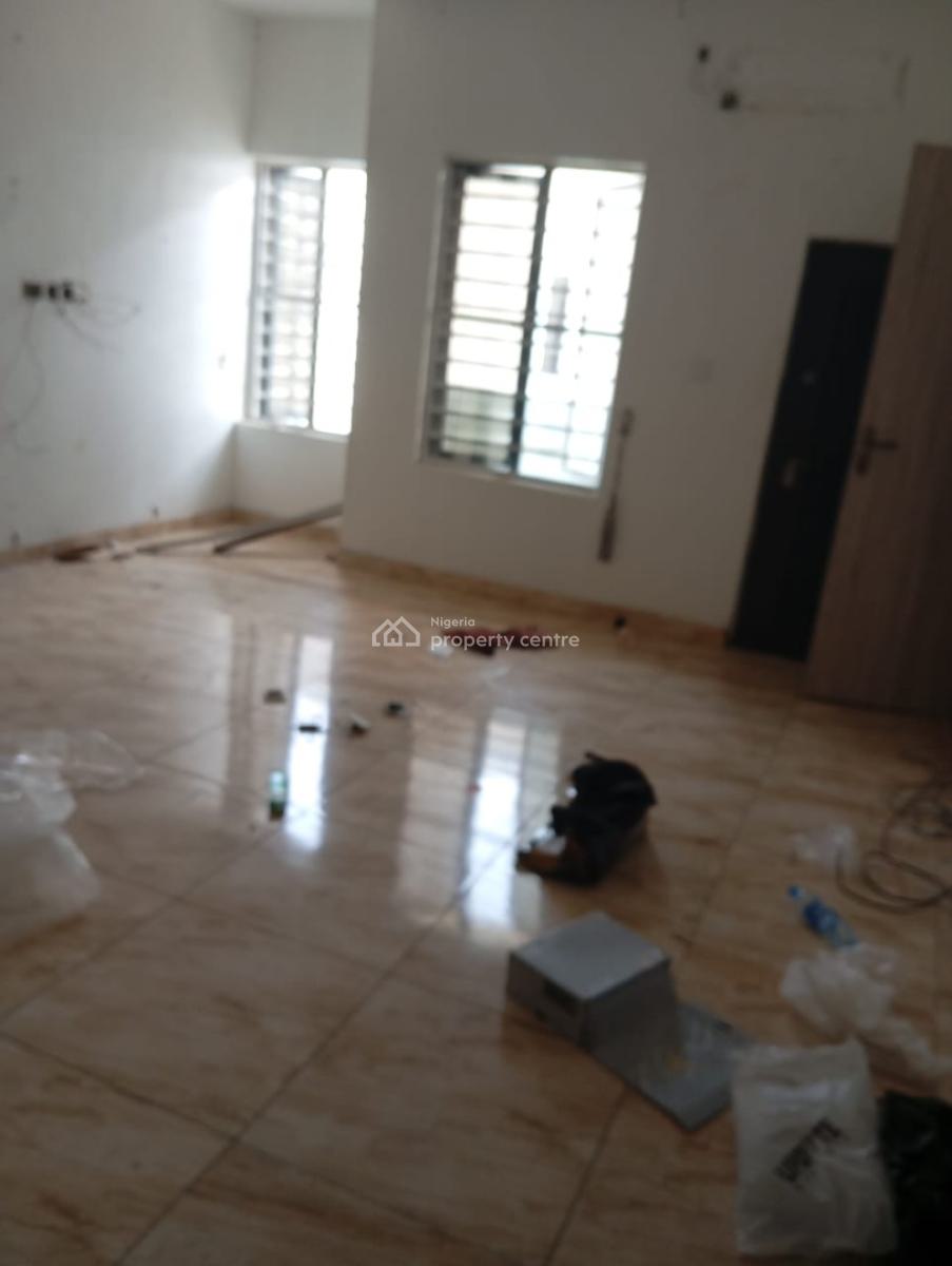 *  *serviced 4 Bedroom Terrace Duplex in Royal Pine Est, Toll Gate Eleganza Orchid, Lekki, Lagos, Terraced Duplex for Rent