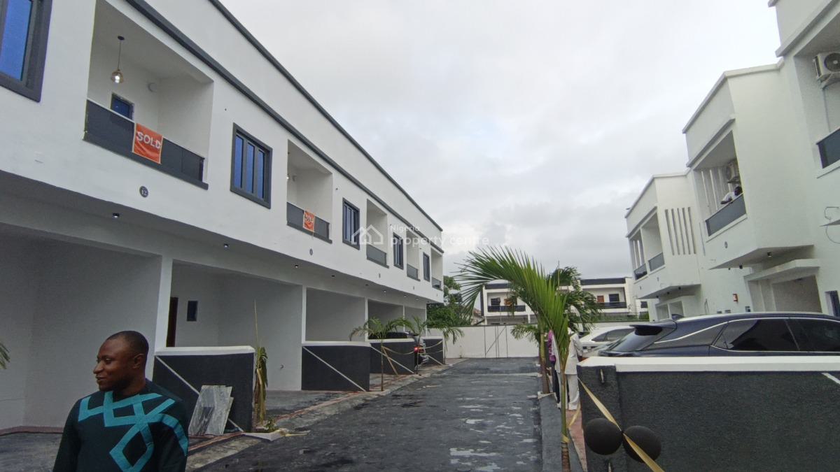 Luxury Alert!  4-bedroom Terraced Duplex with Swimming Pool ‍️, General Paint Estate Abraham Adesanya, Ajah, Lagos, Terraced Duplex for Sale