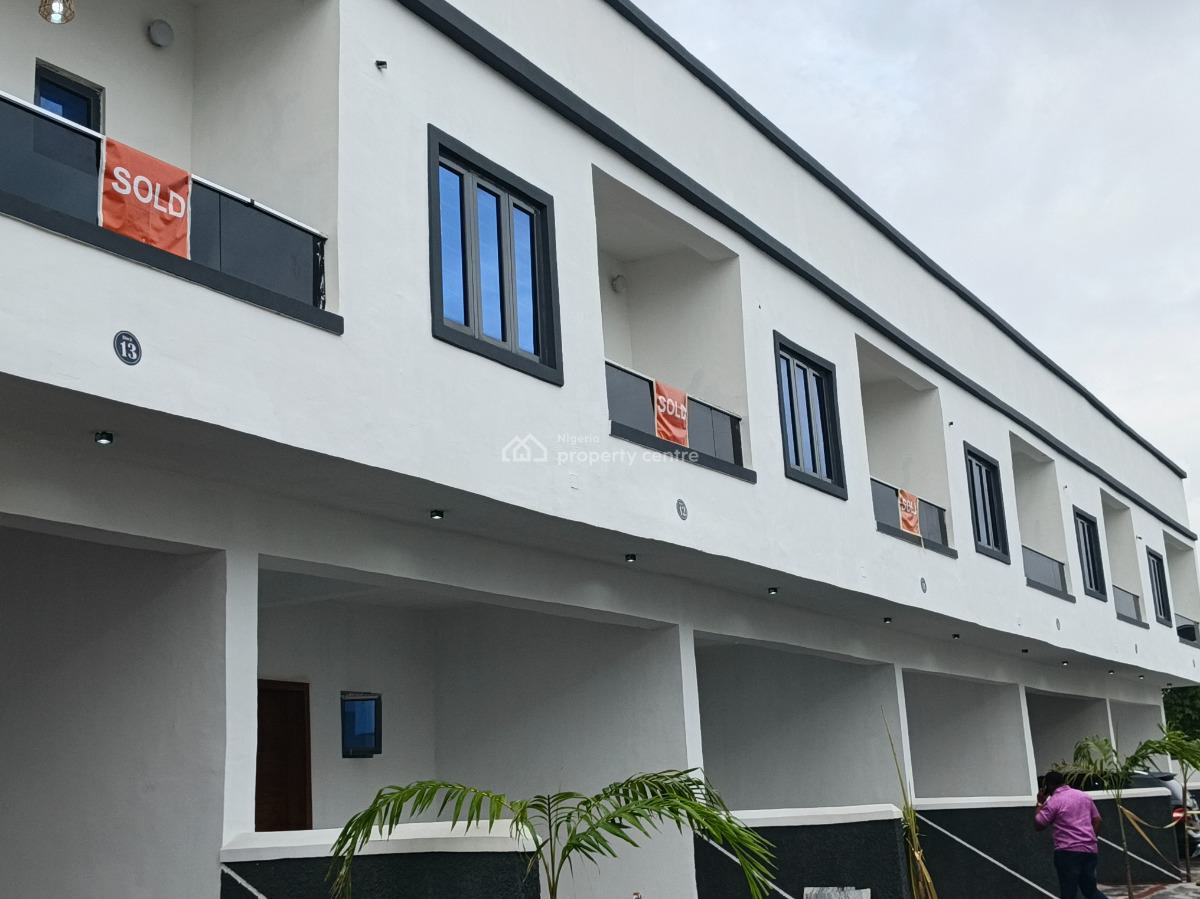 Luxury Alert!  4-bedroom Terraced Duplex with Swimming Pool ‍️, General Paint Estate Abraham Adesanya, Ajah, Lagos, Terraced Duplex for Sale