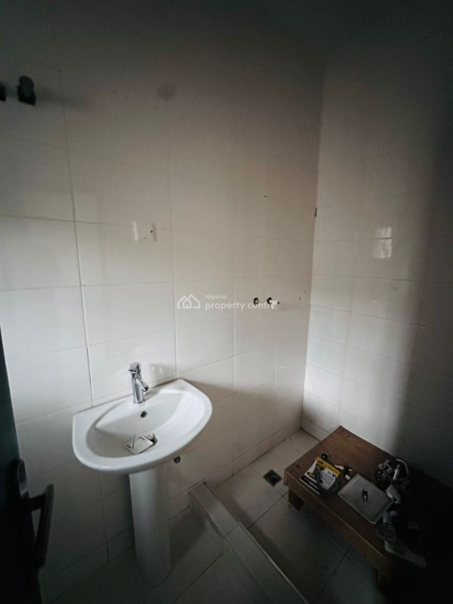 Tastefully Finished 3bedroom Flat, Jahi District Abuja, Jahi, Abuja, Flat / Apartment for Sale