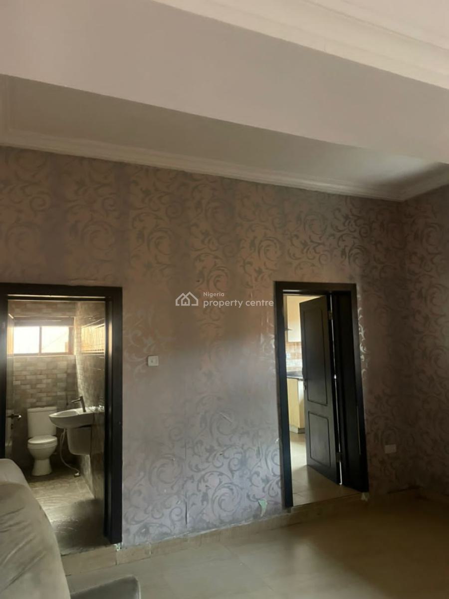 Lovely 2bedroom Flat at Magodo Phase 1, Magodo Phase 1, Gra Phase 1, Magodo, Lagos, Flat / Apartment for Rent