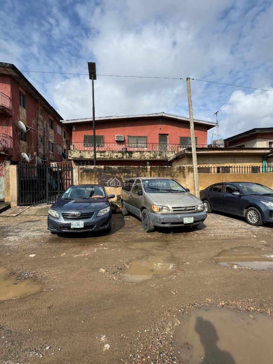 Buy and Renovate Block of Flat Suitable for a Residential Development, Ikate, Itire-ikate, Surulere, Lagos, Residential Land for Sale