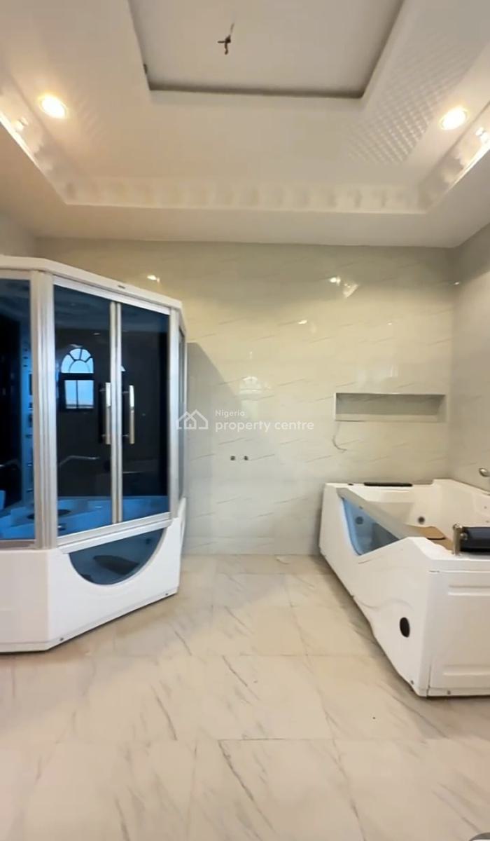 Luxury 6 Bedroom Mansion with 2 Rooms Bq, Guzape District, Abuja, Detached Duplex for Sale