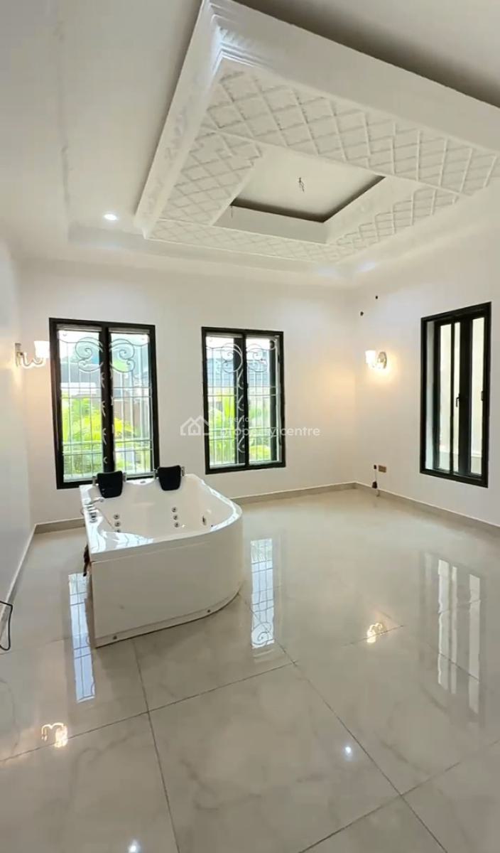 Luxury 6 Bedroom Mansion with 2 Rooms Bq, Guzape District, Abuja, Detached Duplex for Sale