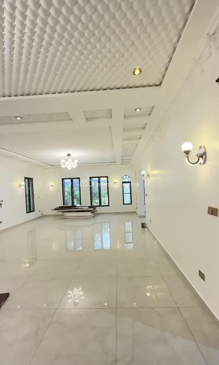 Luxury 6 Bedroom Mansion with 2 Rooms Bq, Guzape District, Abuja, Detached Duplex for Sale
