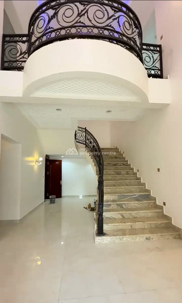 Luxury 6 Bedroom Mansion with 2 Rooms Bq, Guzape District, Abuja, Detached Duplex for Sale