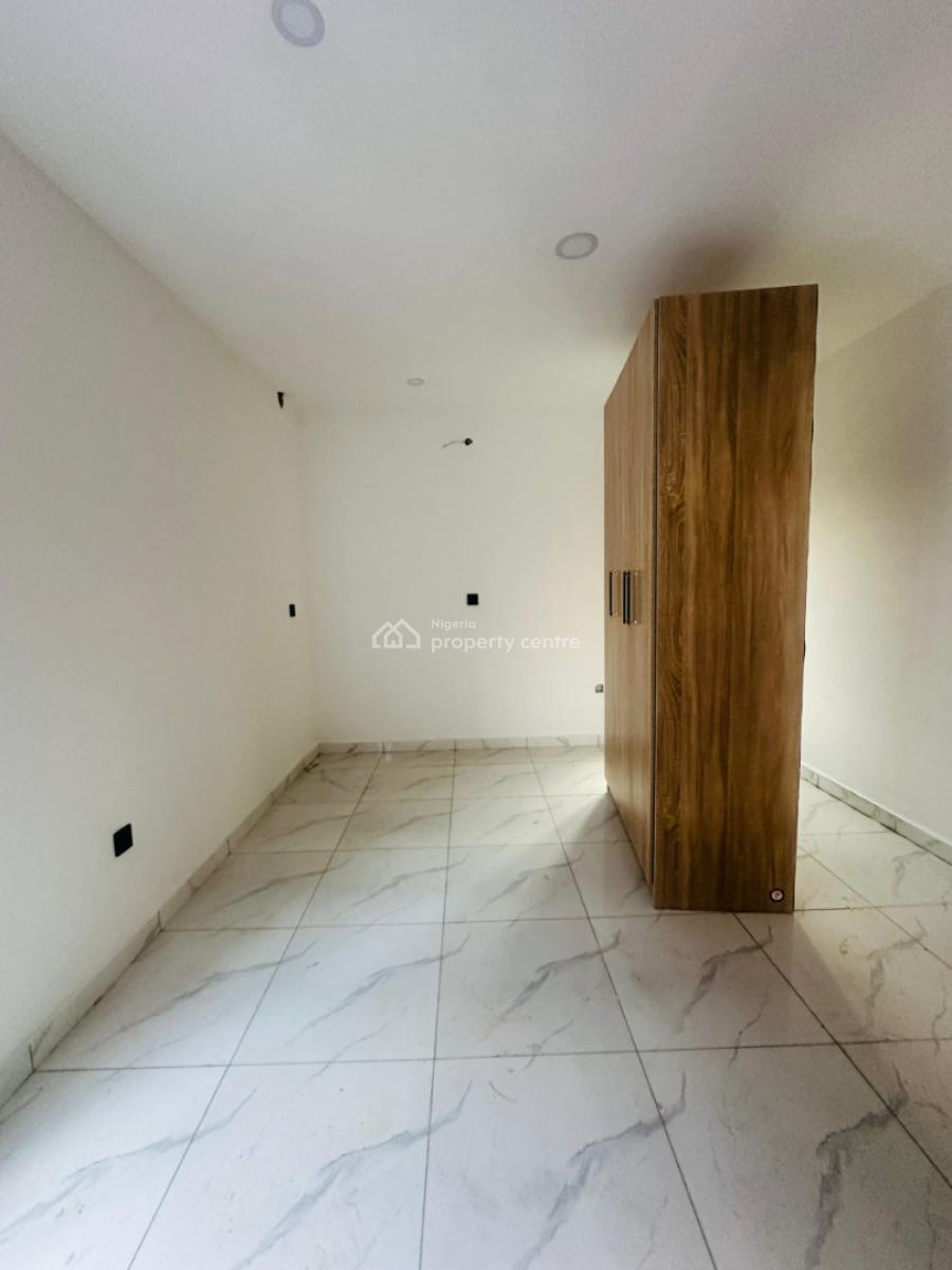4 Bedroom Detached Duplex with Boys Quarters, Agege, Lagos, Detached Duplex for Sale