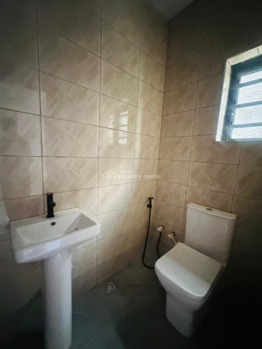 4 Bedroom Detached Duplex with Boys Quarters, Agege, Lagos, Detached Duplex for Sale