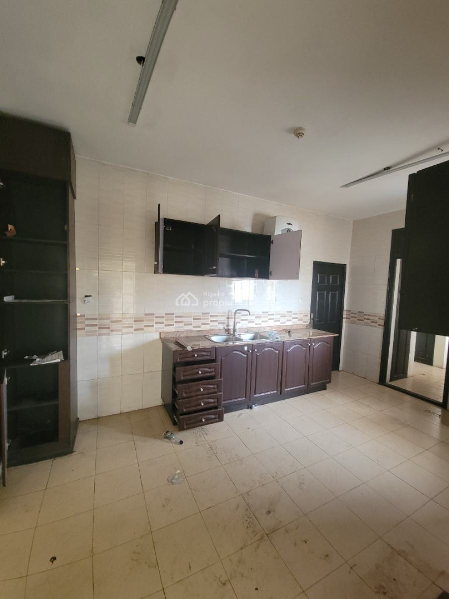 Well Maintained Fully Serviced 3bedroom Flat in Victoria Island L, Victoria Island (vi), Lagos, Flat / Apartment for Rent
