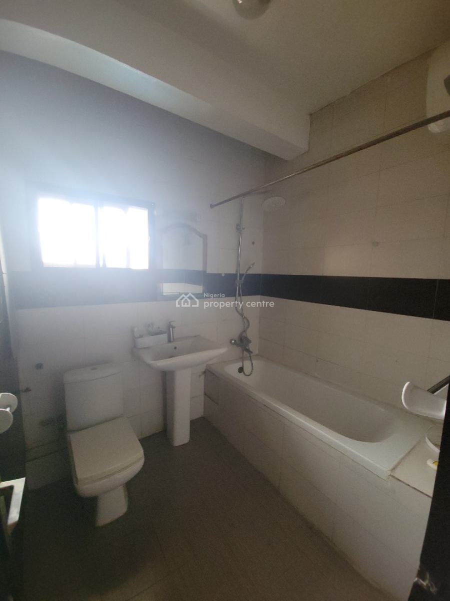 Well Maintained Fully Serviced 3bedroom Flat in Victoria Island L, Victoria Island (vi), Lagos, Flat / Apartment for Rent