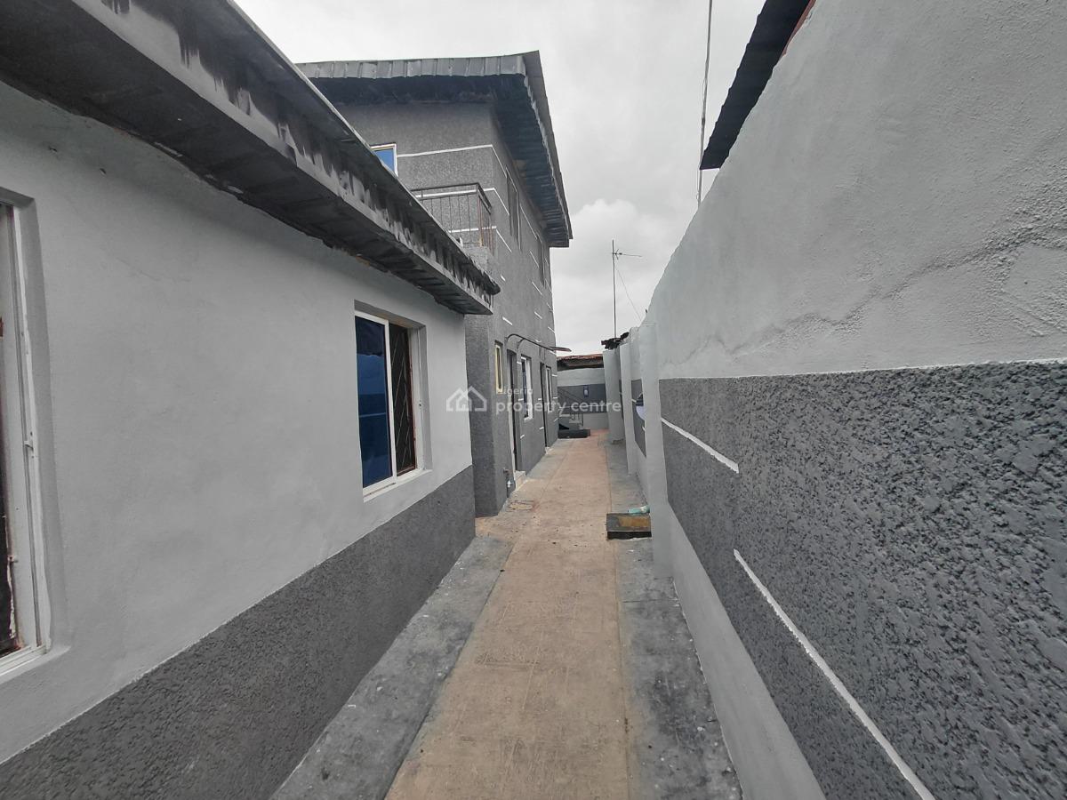 Decent Miniflat in The Heart of Alapere, Oshogun, Alapere, Ketu, Lagos, Mini Flat (room and Parlour) for Rent