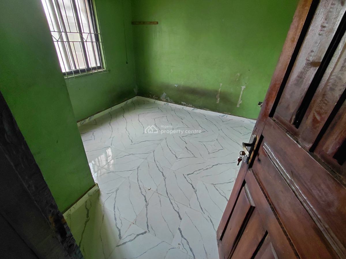 Modern 3bedroom Flat in a Descent Area, Oduntan, Kosofe, Lagos, Flat / Apartment for Rent