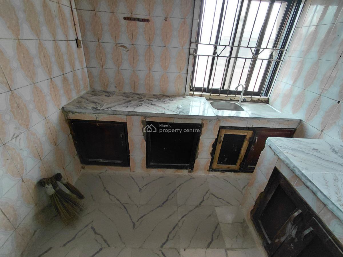 Modern 3bedroom Flat in a Descent Area, Oduntan, Kosofe, Lagos, Flat / Apartment for Rent