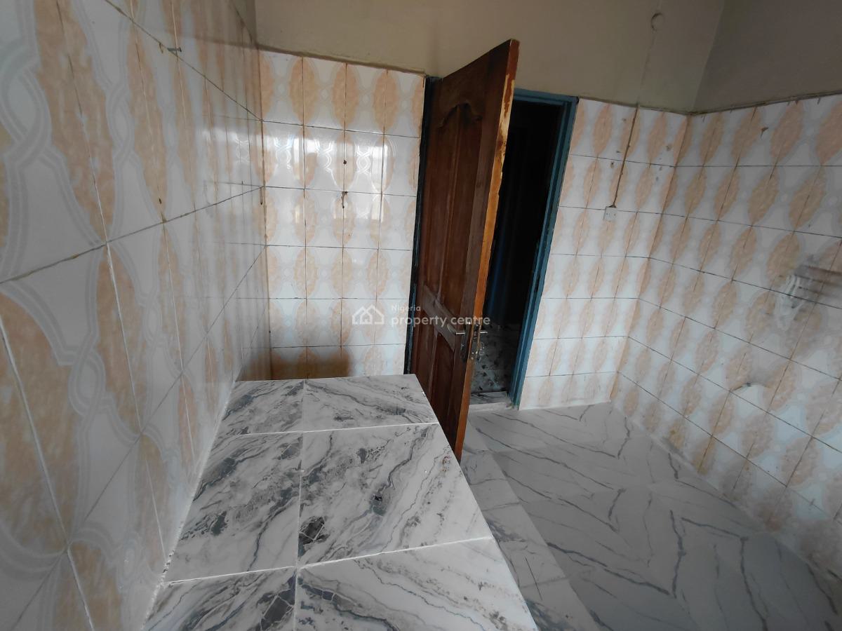 Modern 3bedroom Flat in a Descent Area, Oduntan, Kosofe, Lagos, Flat / Apartment for Rent