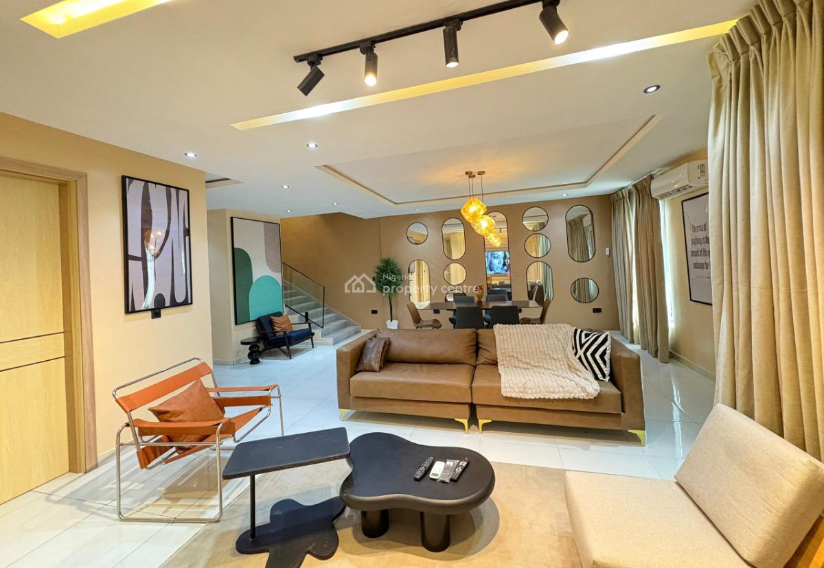 Luxurious Brand New 3 Bedroom Maisonette, The Residence, Parez Drive, Lekki Phase 1, Lekki, Lagos, Flat / Apartment Short Let