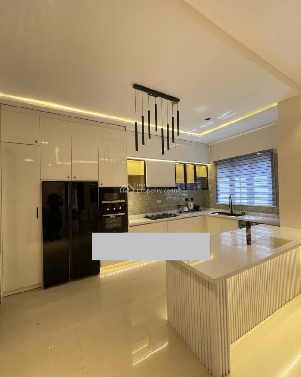 Fully Furnished Serviced 3 Bedroom with Swimming Pool and Gym, Lekki Phase 1, Lekki, Lagos, Flat / Apartment for Rent