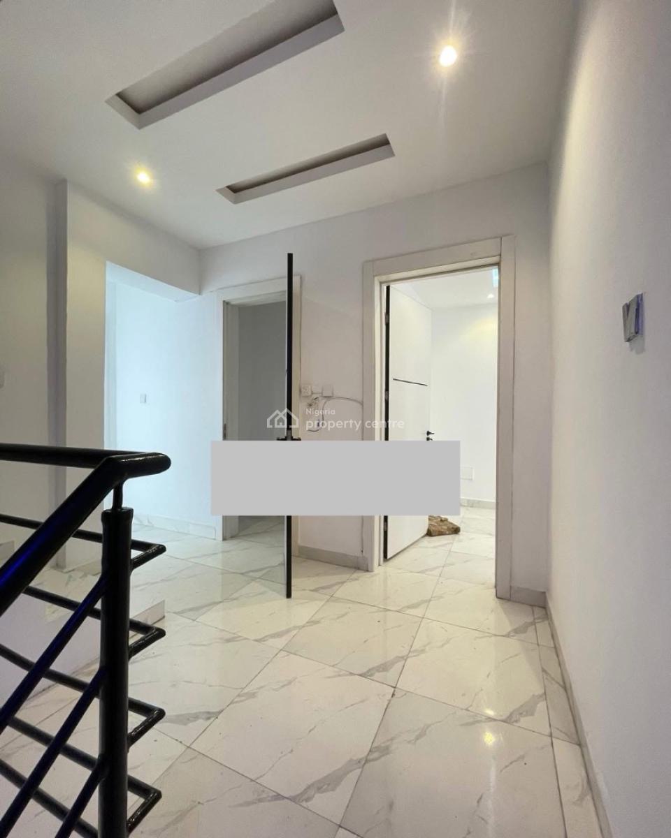 a Luxury Spacious 4 Bedroom Terrace Duplex in a Prime Location, Lekki Phase 1, Lekki, Lagos, Terraced Duplex for Rent