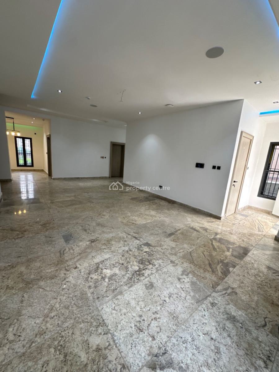 Luxurious 5 Bedroom Duplex & Bq, Wuye, Abuja, Semi-detached Duplex for Sale