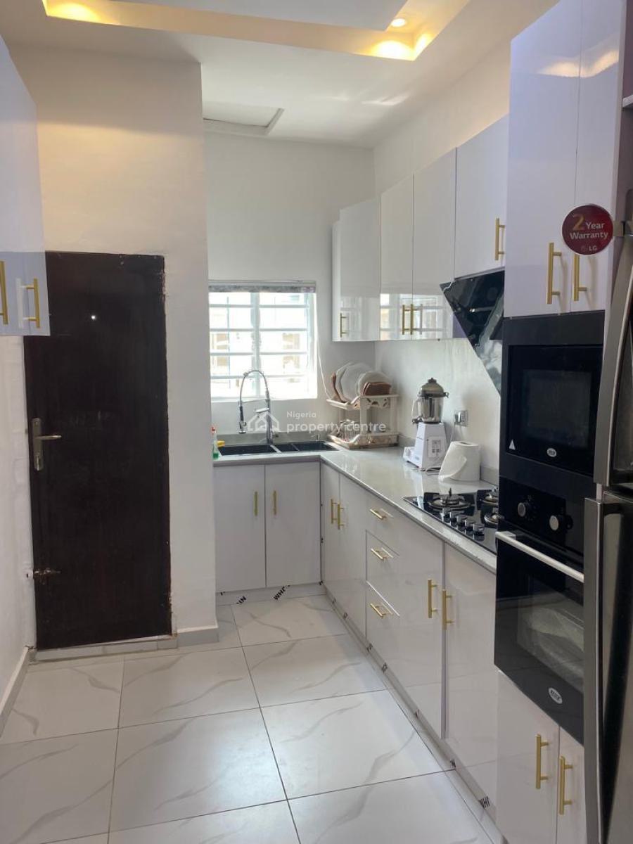 2 Bedroom Flat/ Apartment (furnished), Ado Road, Ajah, Lagos, Flat / Apartment for Rent