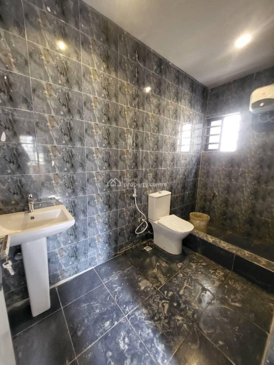 Newly Built 3 Bedrooms Bungalow Home + Bq & Security Post on 500 Sqm, Olofa Royal Estate, Elebu Off Akala Expressway, Ibadan, Oyo, Detached Bungalow for Sale