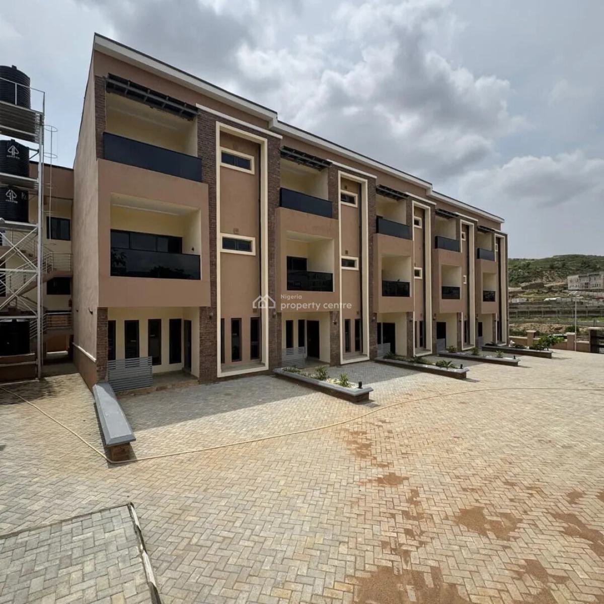 Newly Built & Exquisitely Finished 5-unit 4-bedroom Terrace Building, Guzape District, Abuja, Terraced Duplex for Rent
