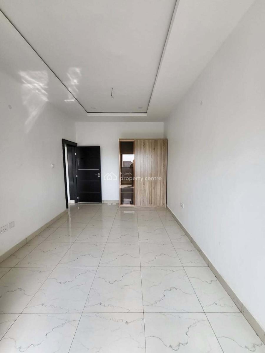 Newly Built & Exquisitely Finished 5-unit 4-bedroom Terrace Building, Guzape District, Abuja, Terraced Duplex for Rent