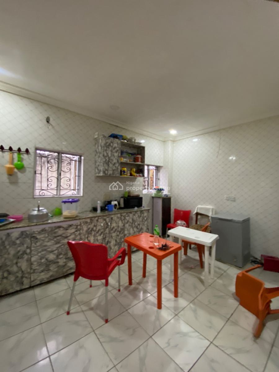 Furnished 16 Rooms Hotel for Lease, Court Estate Elimgbu, Elimbu, Port Harcourt, Rivers, Hotel / Guest House for Rent