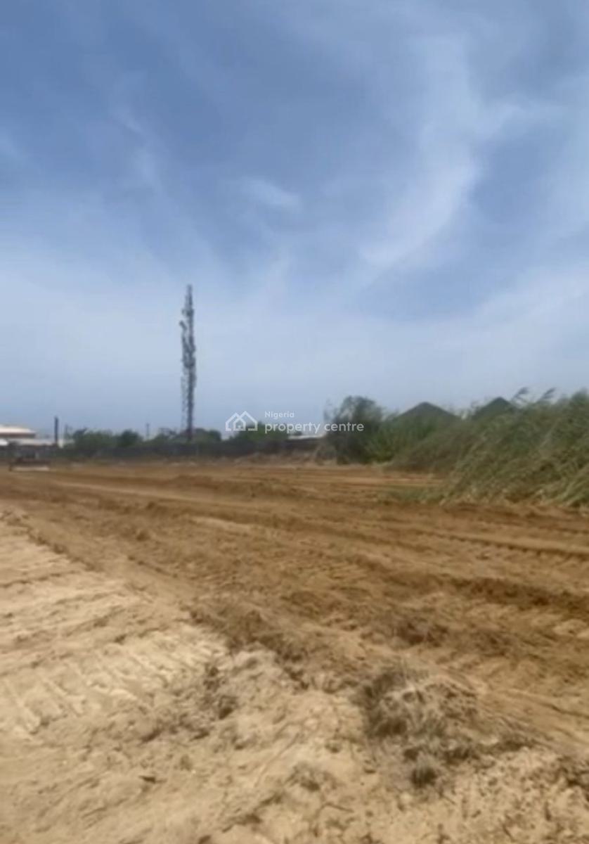 a Prime Land Measuring 15,000 Square Meters, on Chevron Drive, Lekki, Lagos, Commercial Land for Sale