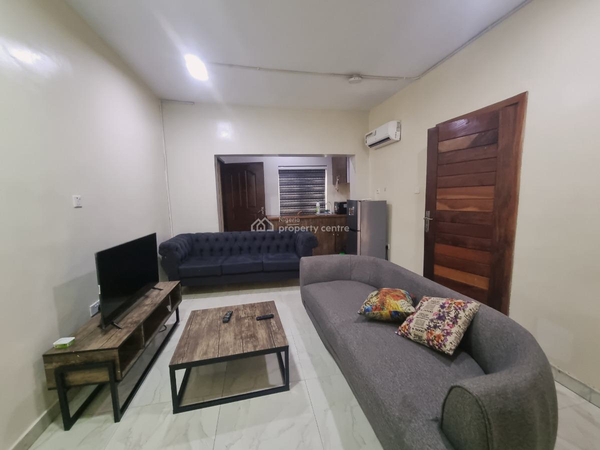 Luxury 2 Bedroom Fully Serviced Apartment, Off Oja Opebi, Ikeja, Lagos, House Short Let